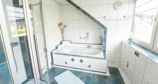 von_poll_real_estate_property_25449015_image_14