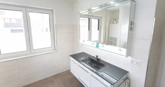 von_poll_real_estate_property_25449010_image_14