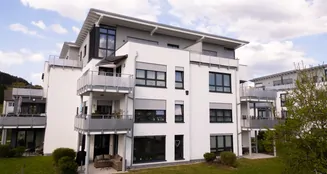 von_poll_real_estate_property_25449010_image_0