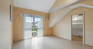 von_poll_real_estate_property_25449016_image_17