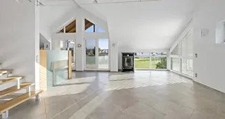 von_poll_real_estate_property_25449016_image_1