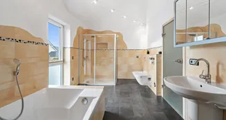 von_poll_real_estate_property_25449016_image_16