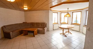 von_poll_real_estate_property_25449018_image_3