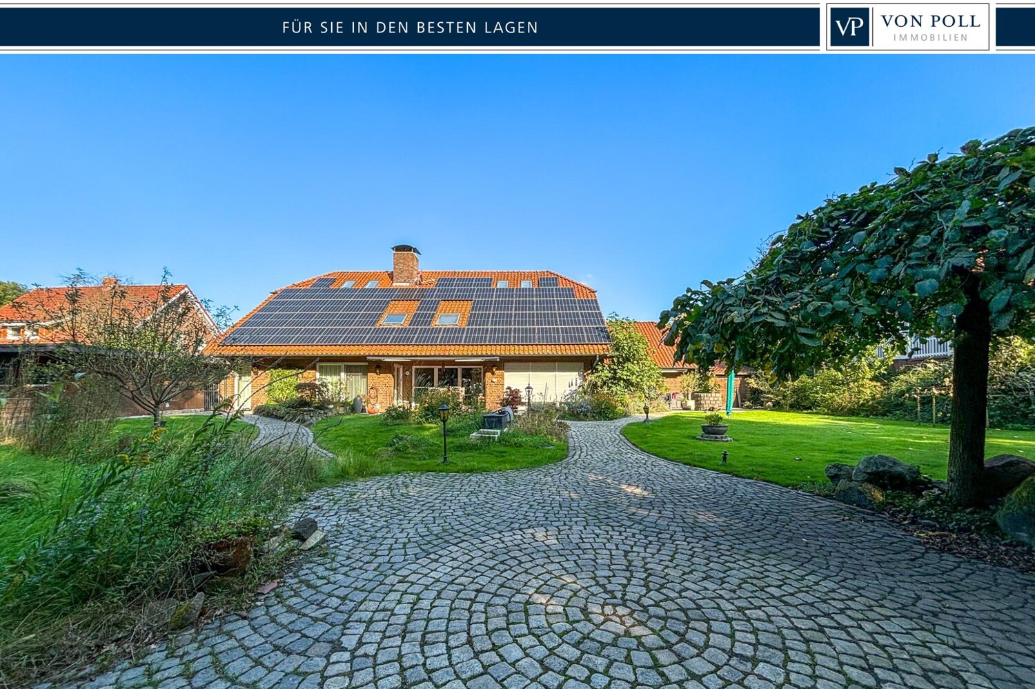 Charmantes Landhaus mit großzügiger Ferienwohnung und weitläufigem Garten