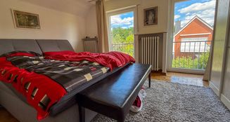 von_poll_real_estate_property_25242026_image_8