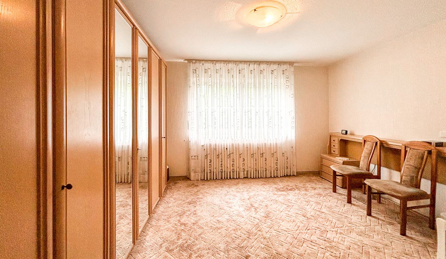 Schlafzimmer EG
