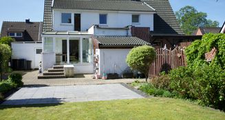 von_poll_real_estate_property_25242016_image_2