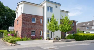 von_poll_real_estate_property_25242027_image_1