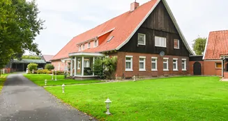 von_poll_real_estate_property_25242046_image_2