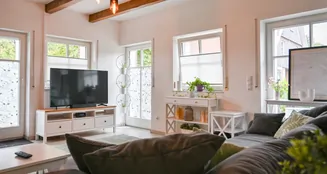 von_poll_real_estate_property_25242046_image_5