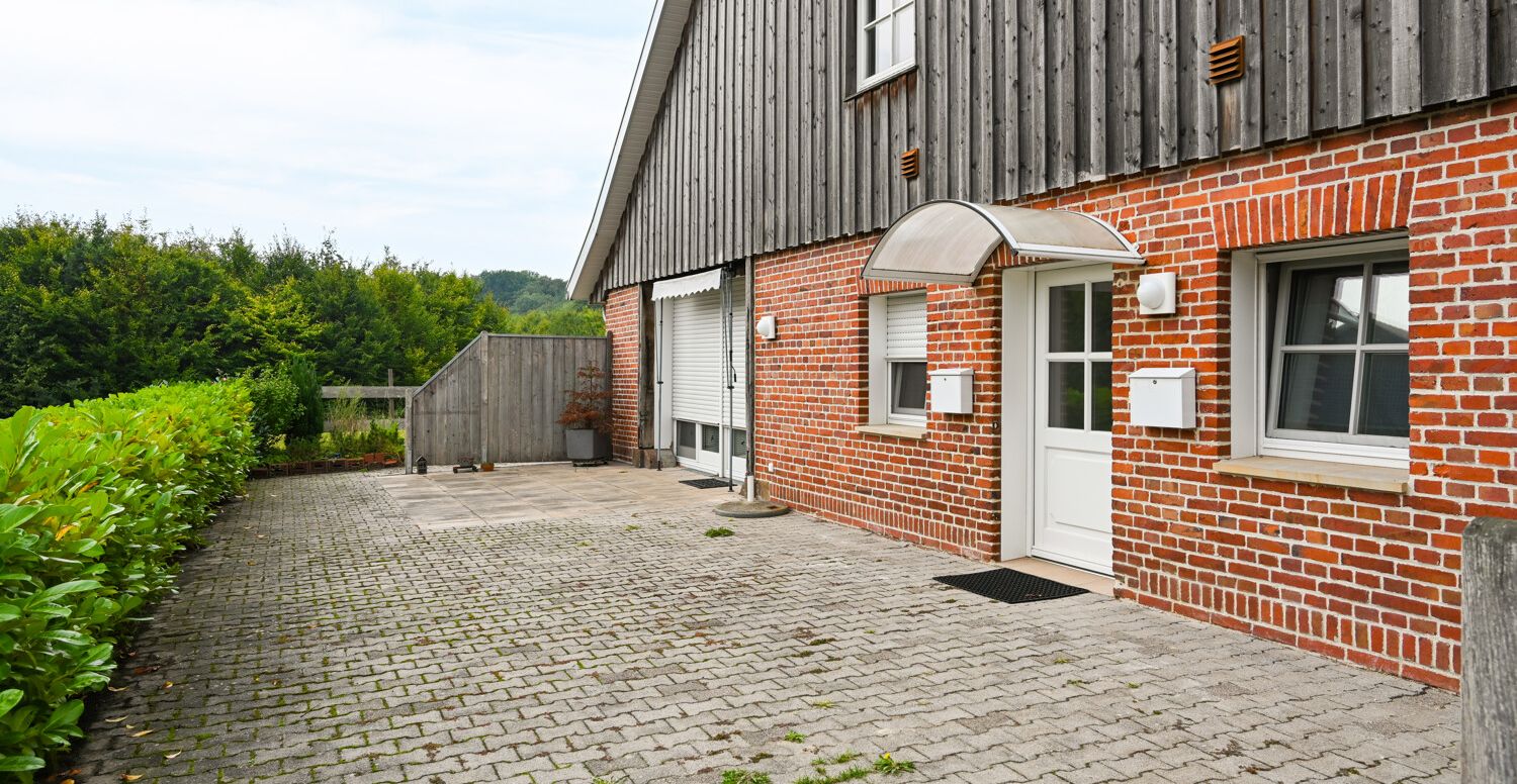 Eingang Mietshaus