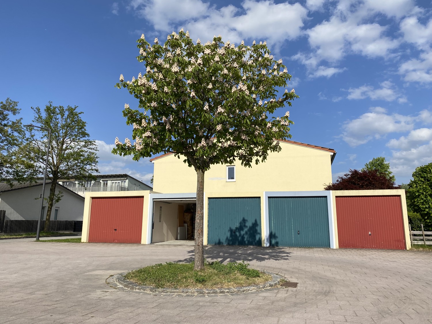 Garage