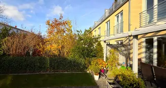 von_poll_real_estate_property_25286131_image_0