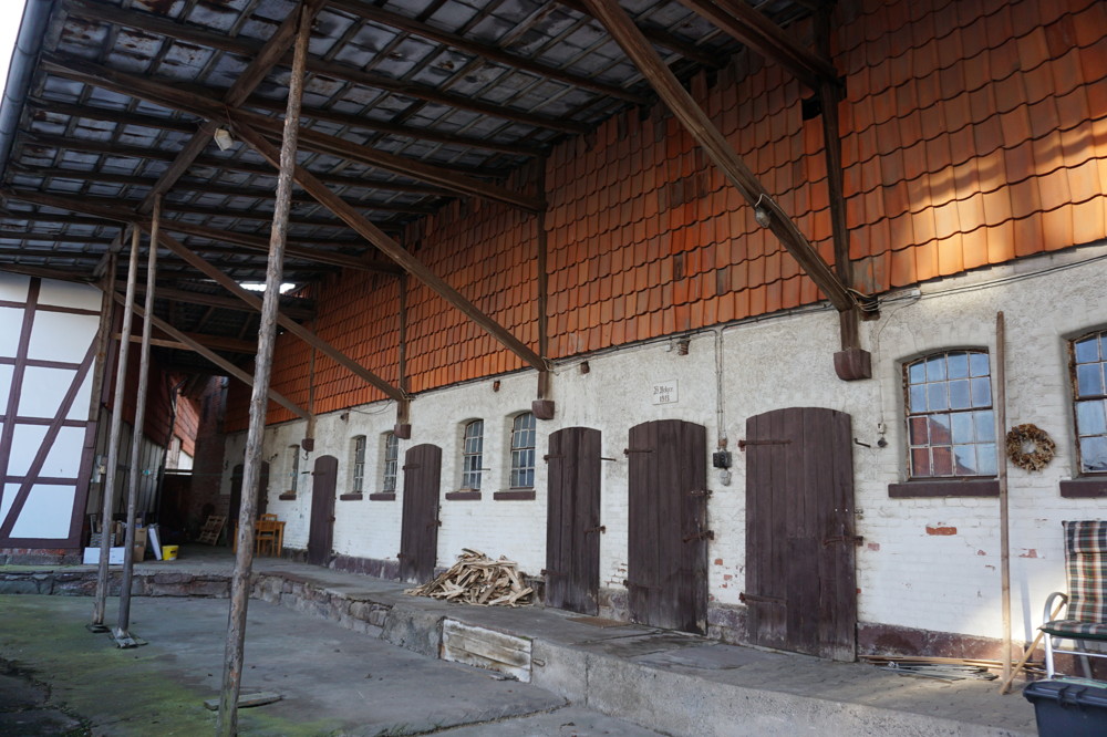 Fassade der Stallungen