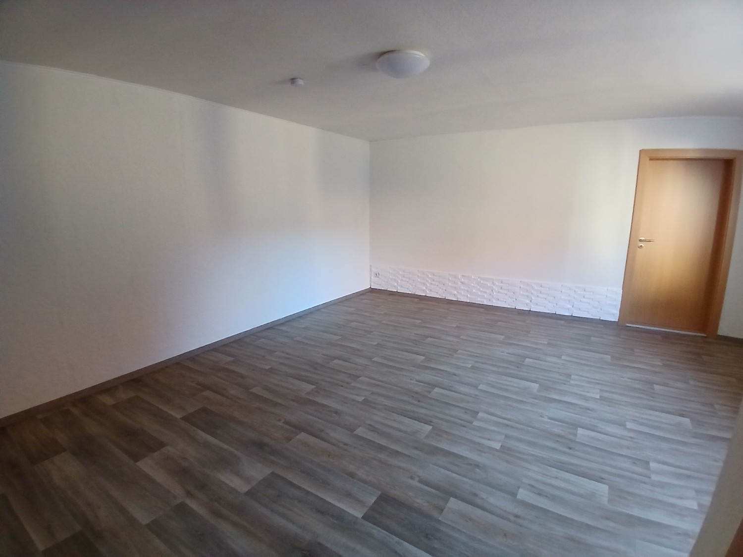 Hinterhaus EG