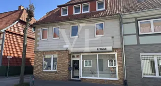 von_poll_real_estate_property_25448013_image_0