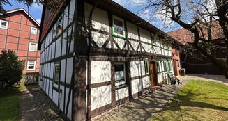 von_poll_real_estate_property_25448009_image_4