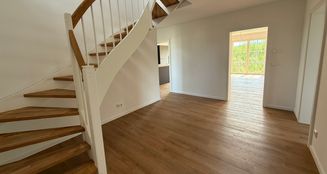 von_poll_real_estate_property_25448015_image_6