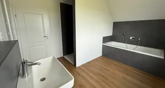 von_poll_real_estate_property_25448015_image_16