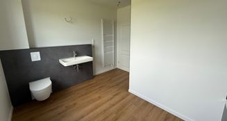 von_poll_real_estate_property_25448015_image_17