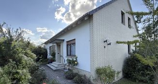 von_poll_real_estate_property_25448027_image_0