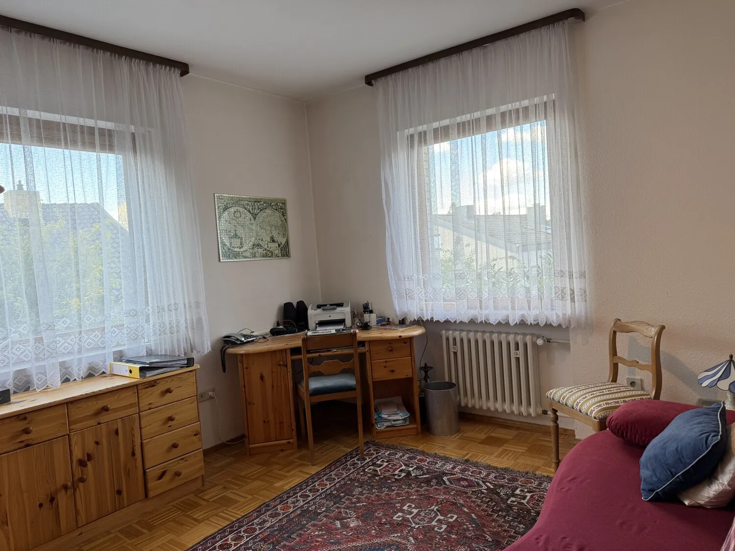 Arbeits- /Gästezimmer