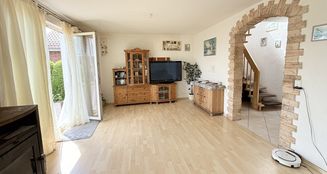 von_poll_real_estate_property_25448022_image_8
