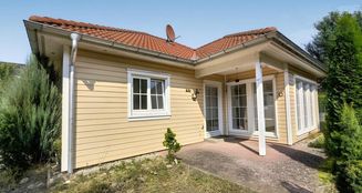 von_poll_real_estate_property_25448020_image_0