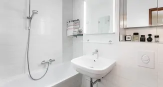 von_poll_real_estate_property_25115029_image_7