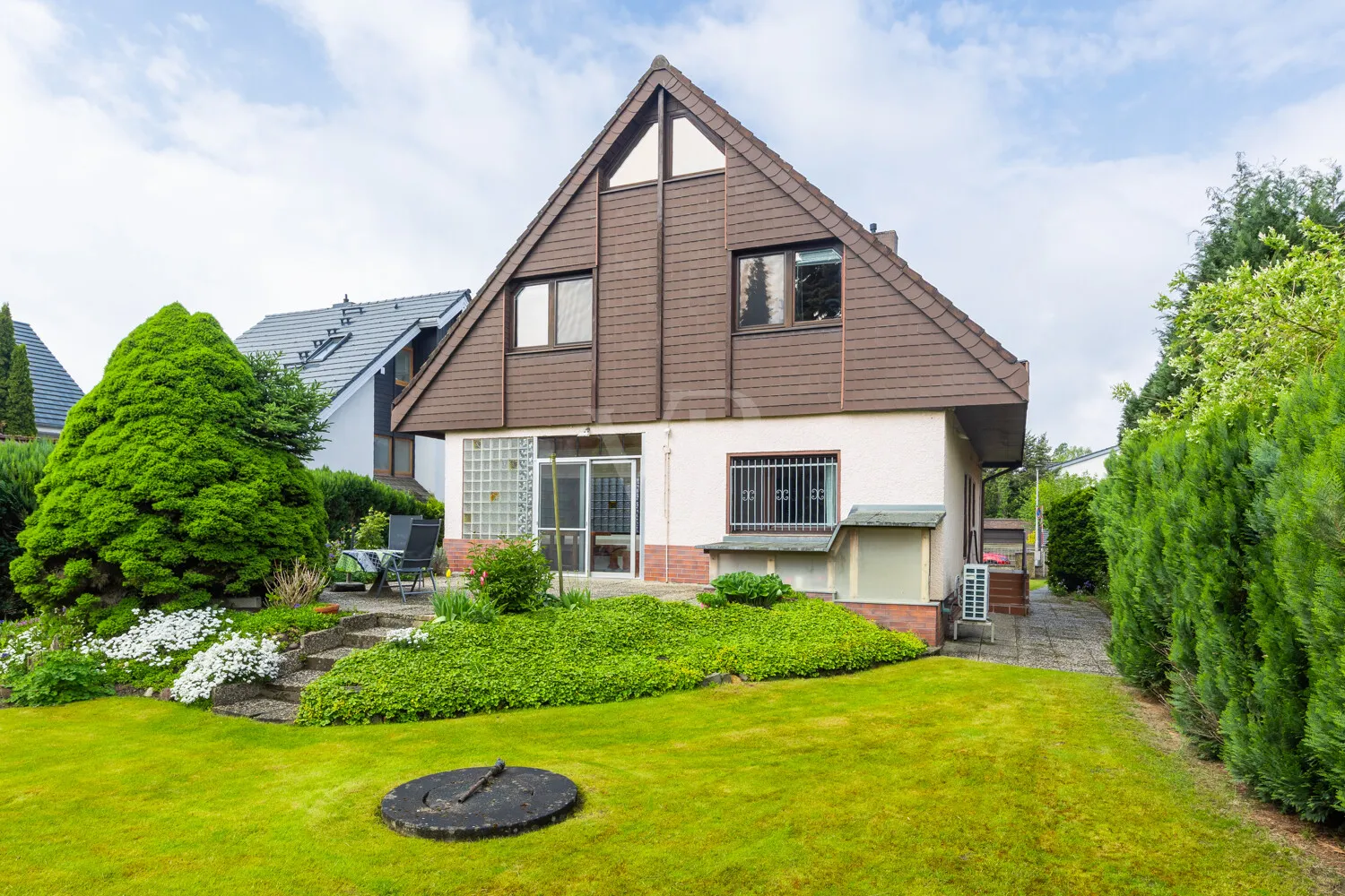 Hausansicht gartenseitig