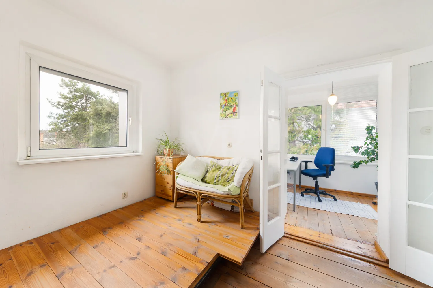 großes Arbeitszimmer