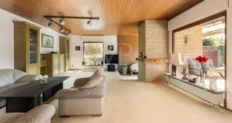 von_poll_real_estate_property_25115006_image_8