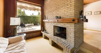 von_poll_real_estate_property_25115006_image_0