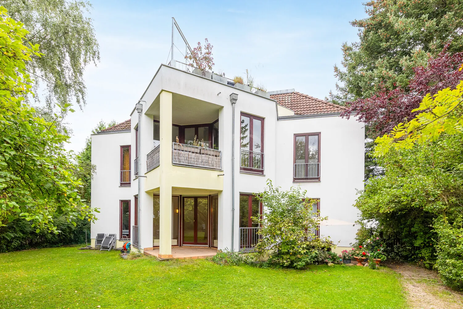 Gartenansicht vom Haus
