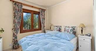von_poll_real_estate_property_1984_image_5