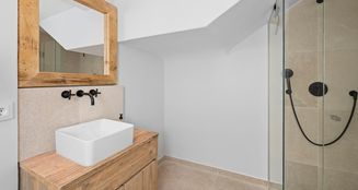 von_poll_real_estate_property_3473_image_16