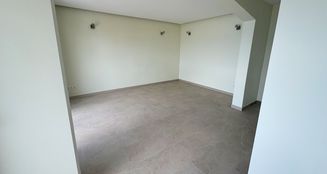 von_poll_real_estate_property_1992_image_4