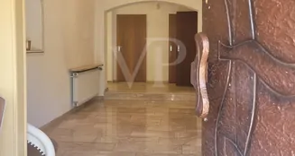 von_poll_real_estate_property_25451025_image_2