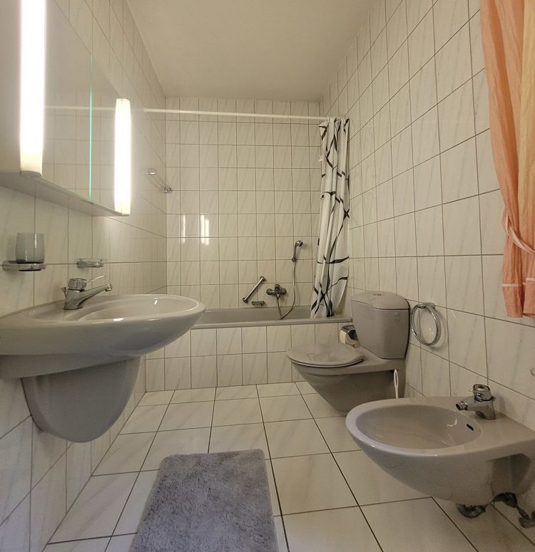 OG-Badezimmer 2