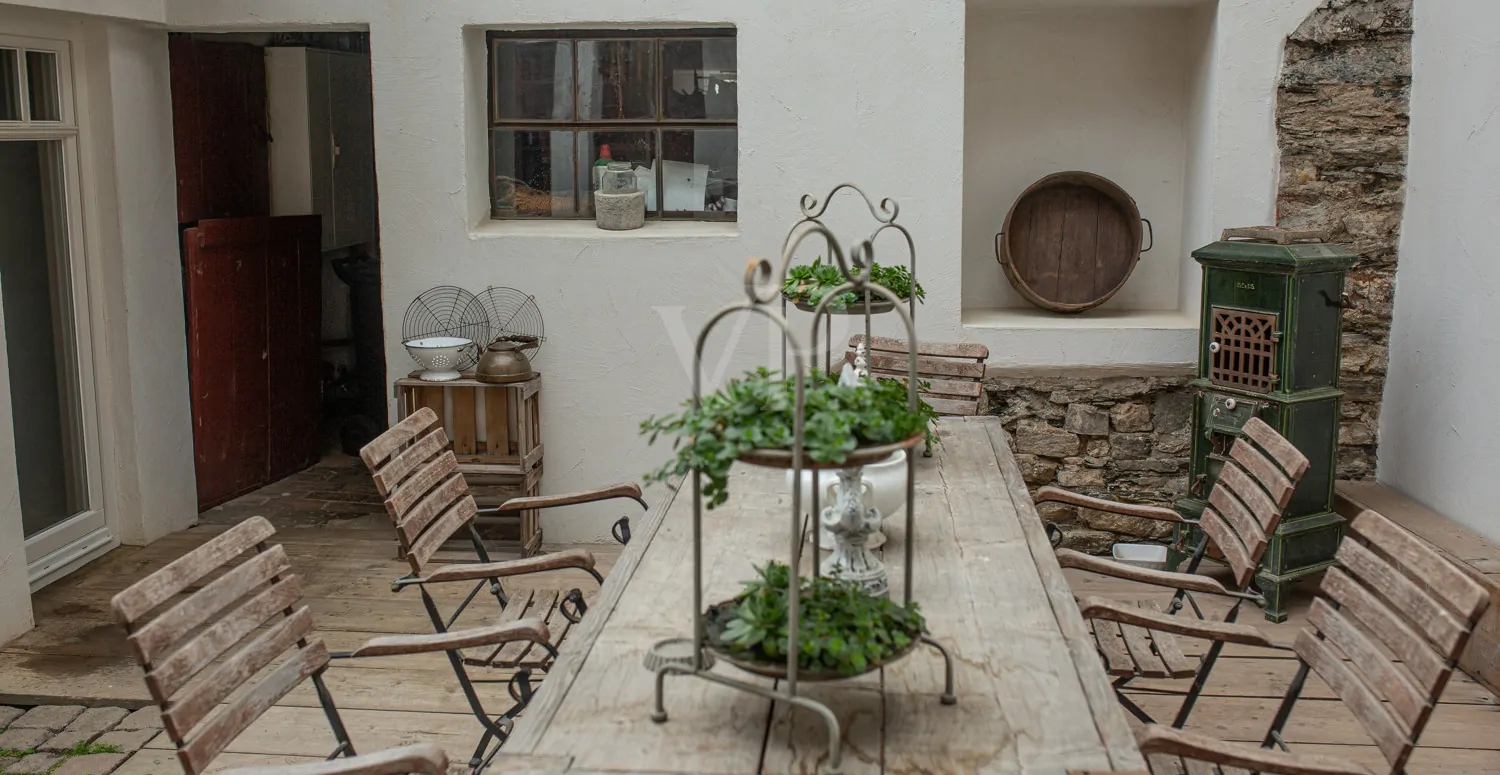 Überdachte Terrasse (2)