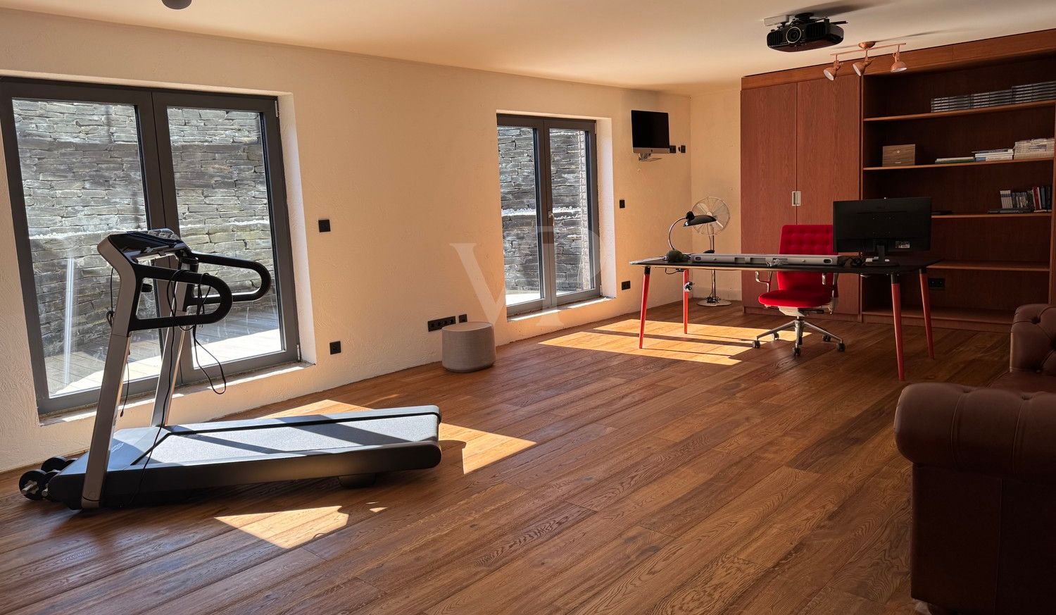UG-Fitness-Büro (1)