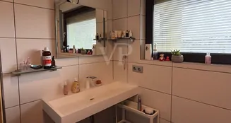 von_poll_real_estate_property_25451035_image_10