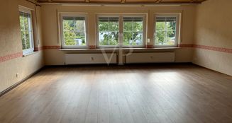 von_poll_real_estate_property_25451031_image_4
