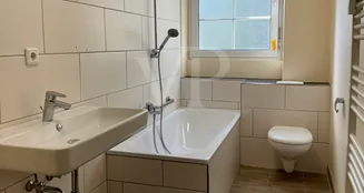 von_poll_real_estate_property_25451031_image_8