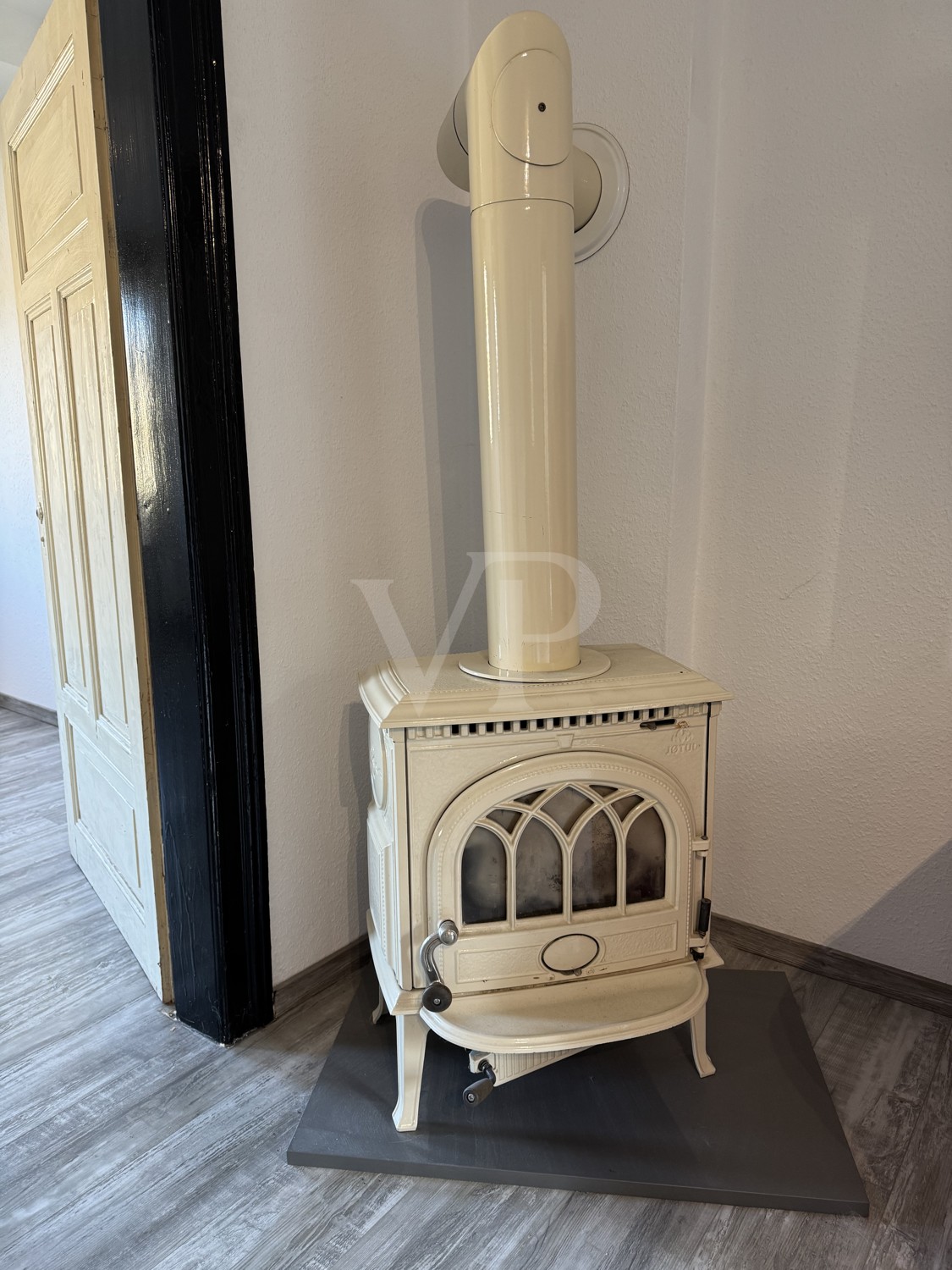 OG - Holzofen im 1 Schlafzimmer