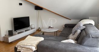 von_poll_real_estate_property_25451038_image_1