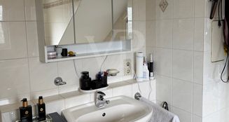von_poll_real_estate_property_25451038_image_7