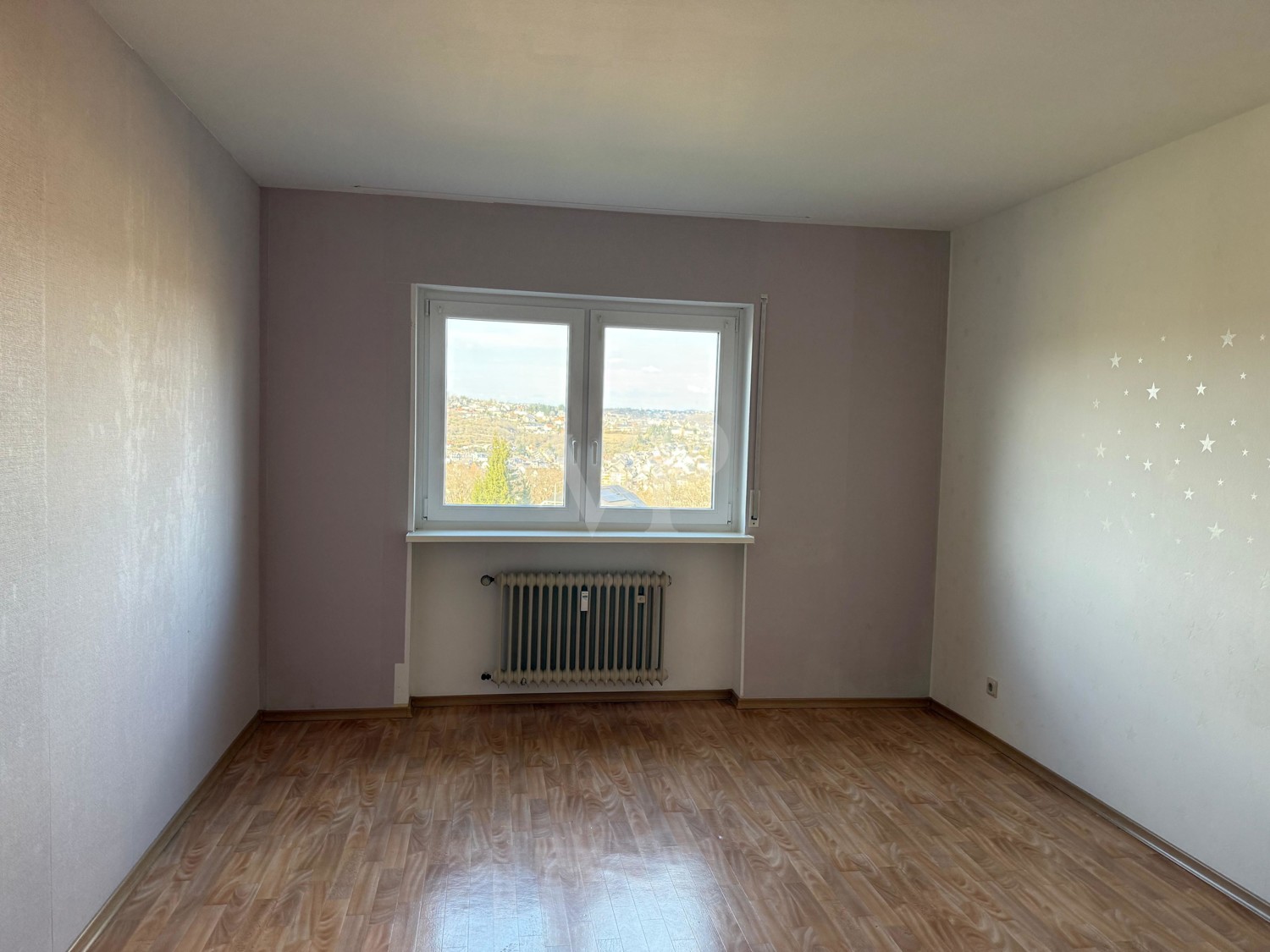Schlafzimmer 1 (1)