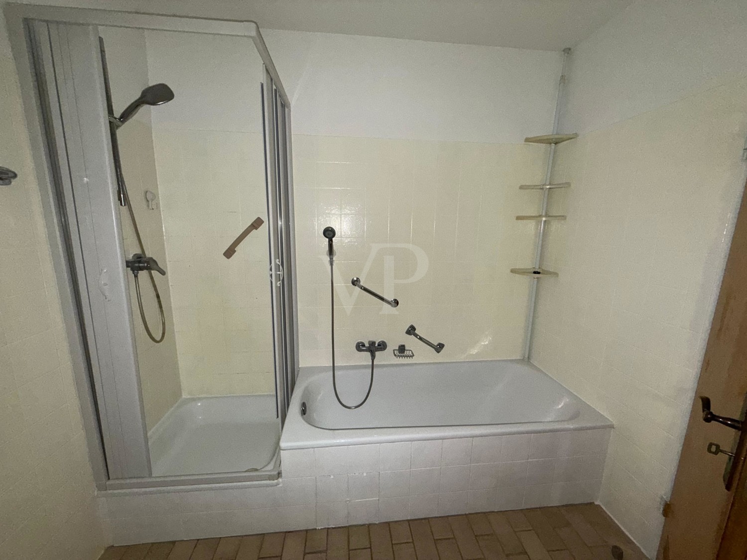 Badezimmer (2)