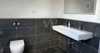 von_poll_real_estate_property_25451055_image_21